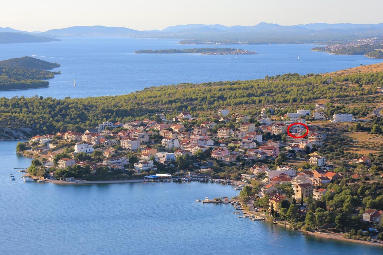 Apartments And Rooms With Parking Space Grebastica, Sibenik - 17831 Eksteriør billede